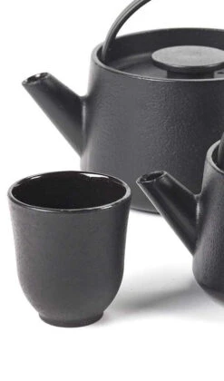 Serax INKU By Sergio Herman Kop 150 Ml Gietijzer Zwart 5 Serax INKU By Sergio Herman Kop 150 Ml Gietijzer Zwart -Glaswerk Winkel b6820003s2 1