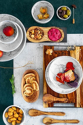 Bowls And Dishes Pure Olive Wood Steakplank Met Opvanggootje 35 T/m 40 Cm Olijfhout 2 Bowls And Dishes Pure Olive Wood Steakplank Met Opvanggootje 35 T/m 40 Cm Olijfhout - Afbeelding 2