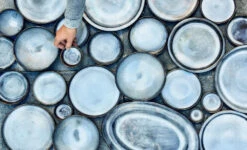 Serax Pure Bord Met Hoge Rand S ø 20 Cm Keramiek Blue Glazed -Glaswerk Winkel pure 2020 1 990x600